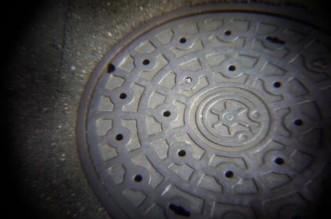 マンホール