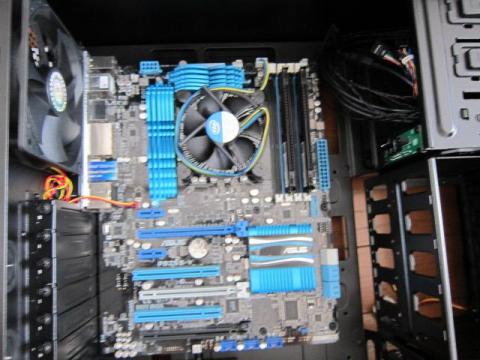 マザーボード取り付け