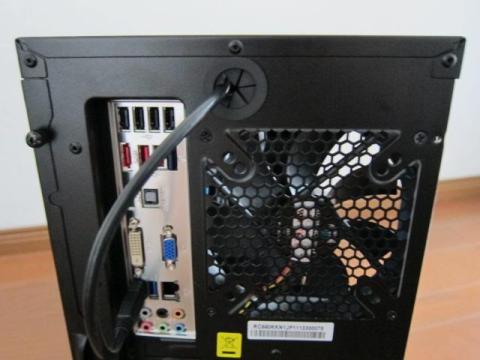 USB3.0ケーブルのしっぽ