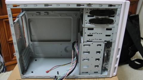 img.php?filename=mi_107146_1306655678_28