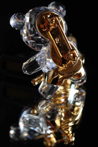 うしろ姿もキラキラ