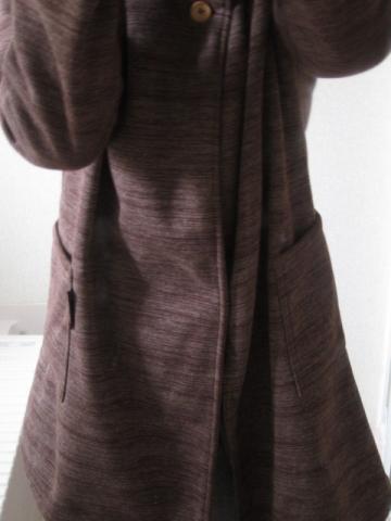 大きな鏡なんて無いヨ~......