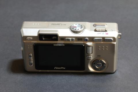 意外と広い液晶部