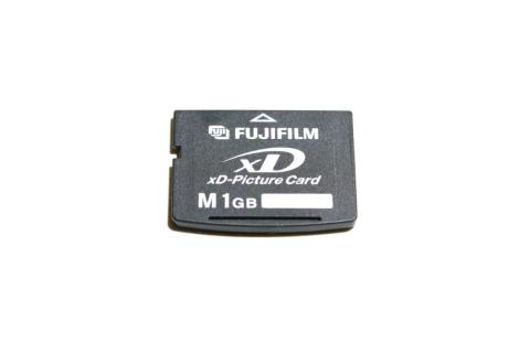 xD-ピクチャーカードの中では大容量の方です