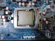 外したのとは逆順にカバーを被せて