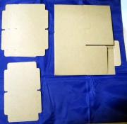 中身はやっぱりダンボールw