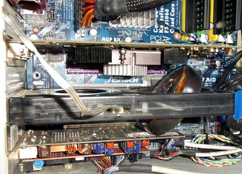 ファン角度によっては3スロット消費