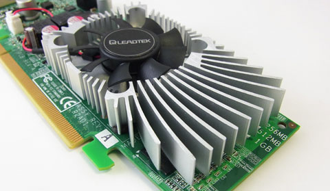 独特なデザインのヒートシンク