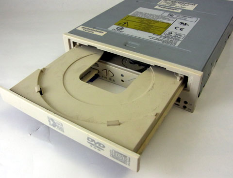 開いた姿はごく普通