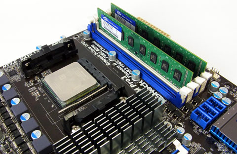 メモリ&700e搭載