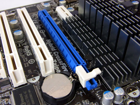 PCIスロットも2個装備