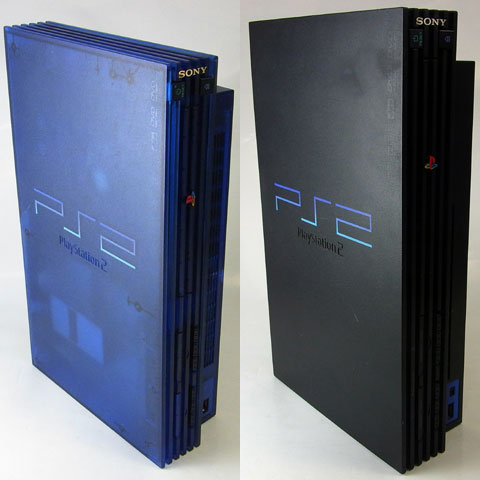 青(SCPH-37000L)と黒(SCPH-15000)