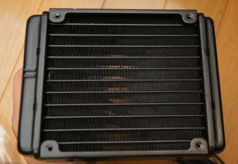 ラジエーター部分