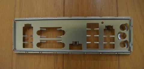 シンプルすぎるリアパネル