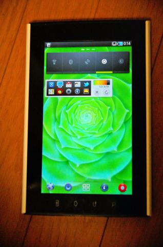 工夫次第で使いやすいようにカスタマイズできるのはAndroidのいいところ。