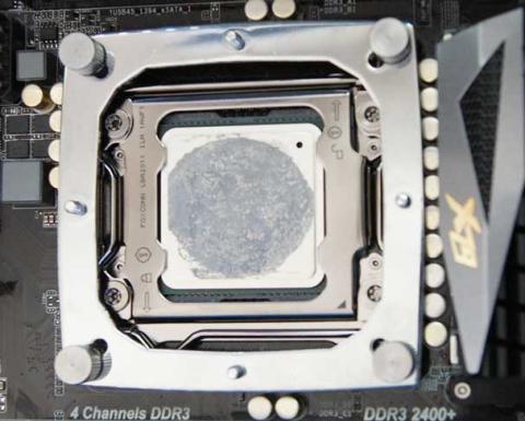 プレート取り付け