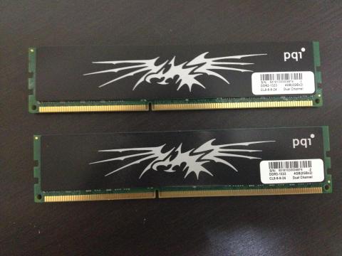 ヒートシンクが格好いいです。