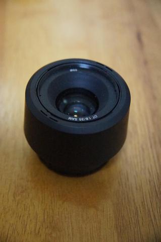 プラスチックボディのおかげで軽量です。