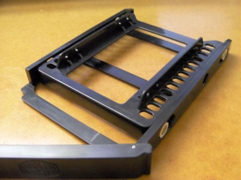 2.5インチ、1.8インチアダプター