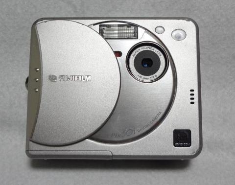 FinePix 50i