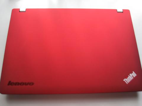 今までより3倍強いはずの色