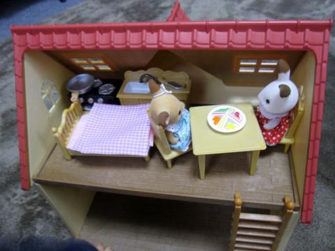 なぜかすべてを同じ階に置きたがる娘…