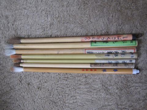 彩色用太筆など