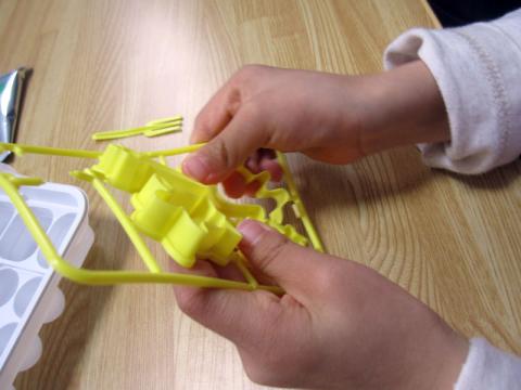 まずは頑張ってばらすのよー