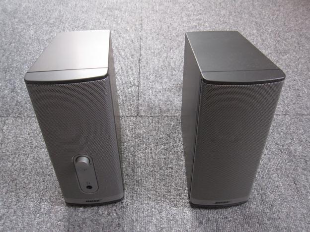 この写真は左右を置き間違えています…