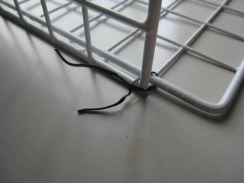 ビニールタイで留め