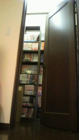 3F書庫入口です