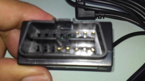 OBDⅡアダプターのカプラー部分