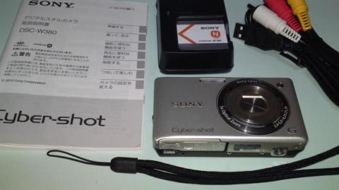 本体と付属品の確認