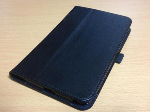 手帳タイプケースの表側です