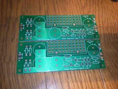 正出力定電圧電源基板