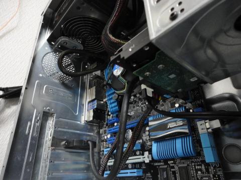 エアフローを完全に無視そして開放しまくり