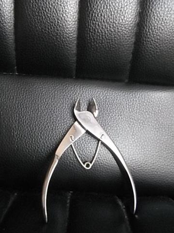 爪きりニッパー裏側