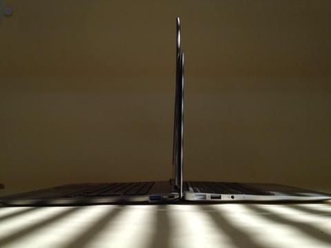 左がR631右がAir11