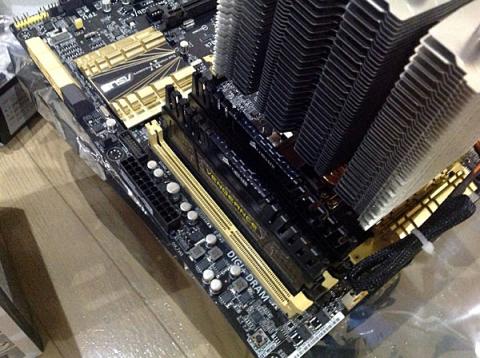 img.php?filename=mi_110497_1370736478_11