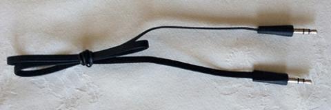 3.5mmステレオケーブル