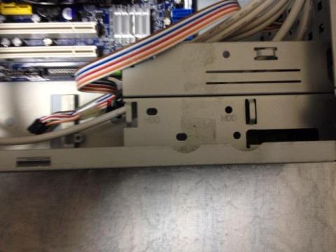 【3,5inchベイ部分】