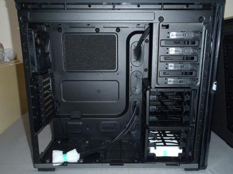 Corsair Obsidian 550D ケース内の表
