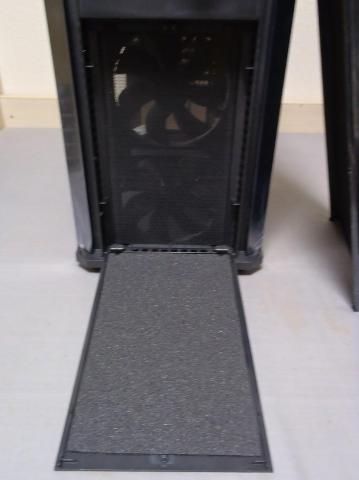 Corsair Obsidian 550D 前面カパー