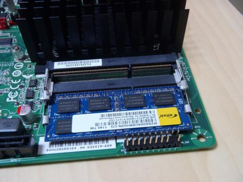 メモリの位置が重要です