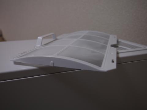 ちょっとまがってる前面フィルター