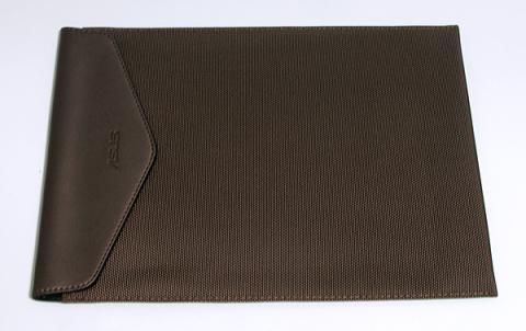 書類袋を意識したケース