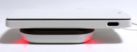 チャージインフォメーション赤点灯(非充電状態)