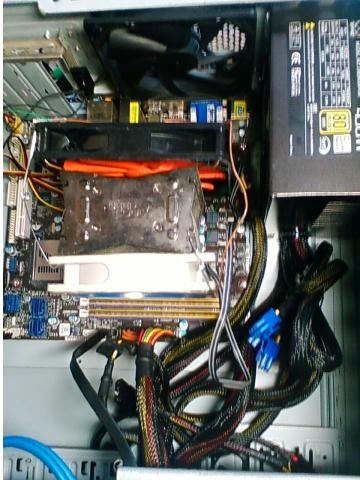 今回のPC組み立て後