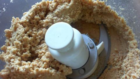 2分後 縁にくっ付き始めます