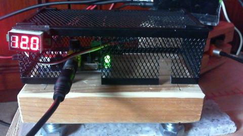 両面テープでの取り付け